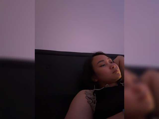 RozyBlack live cam on BongaCams