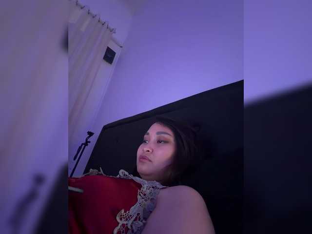 RozyBlack live cam on BongaCams