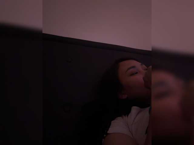 RozyBlack live cam on BongaCams