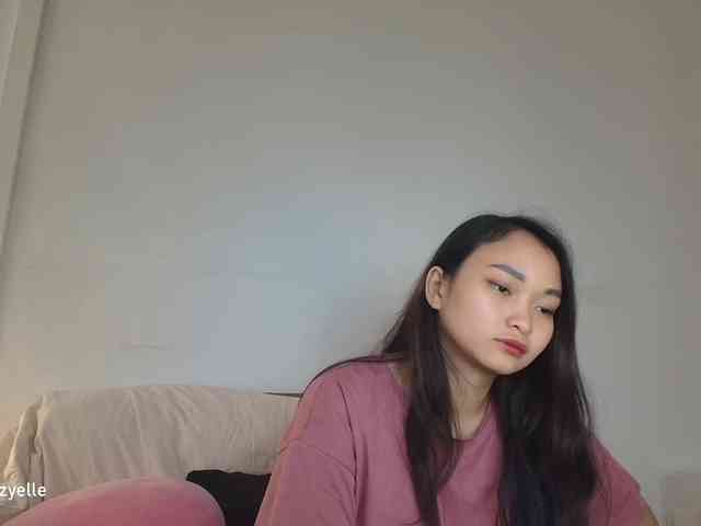 RozyElle webcam