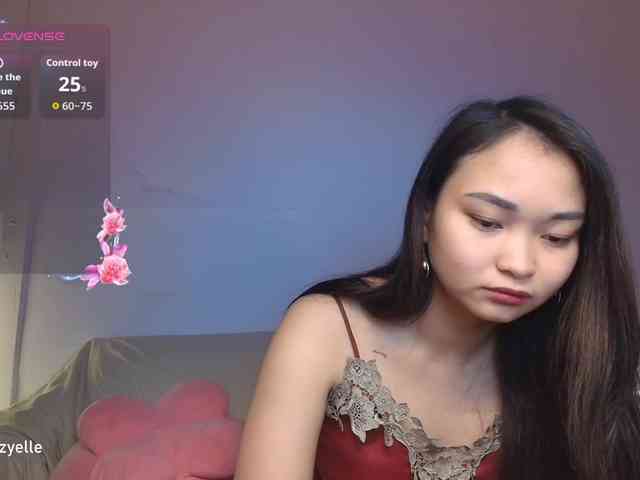 RozyElle webcam