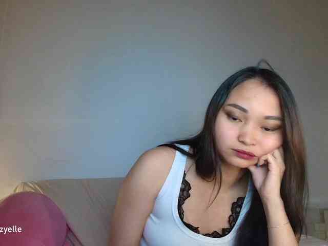 RozyElle webcam
