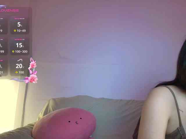 RozyElle webcam