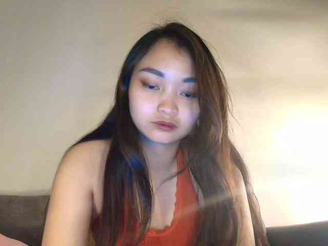 RozyElle webcam