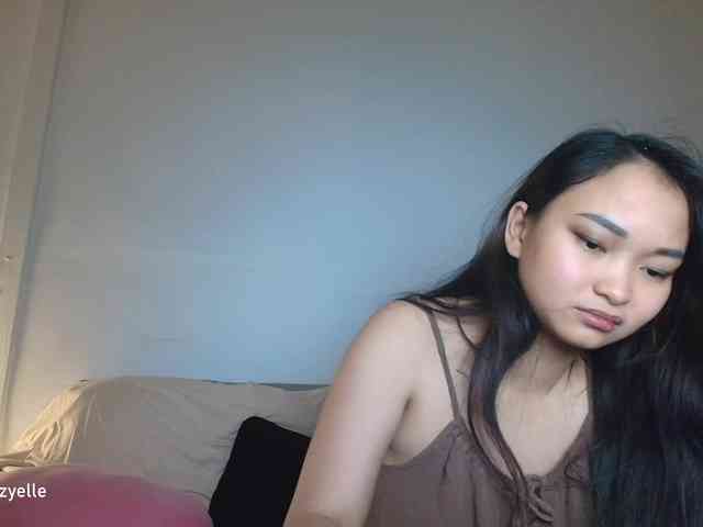 RozyElle webcam