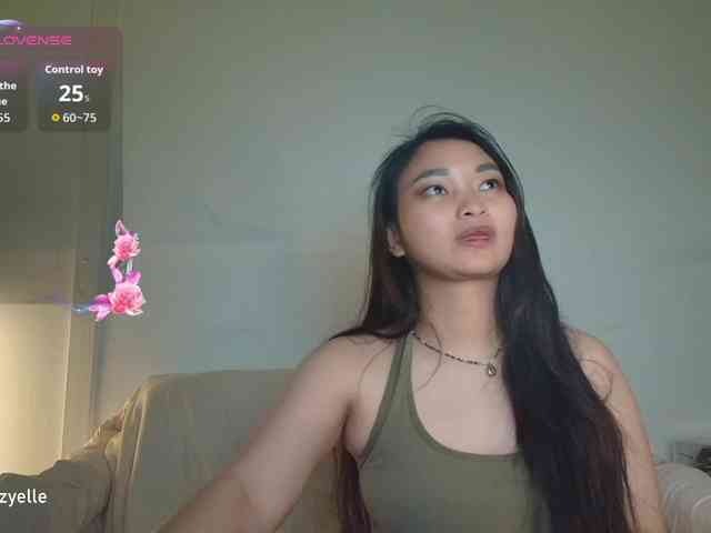 RozyElle webcam