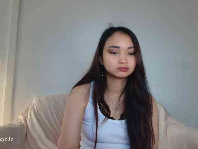 RozyElle webcam