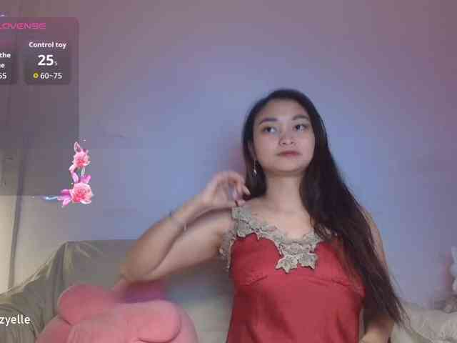 RozyElle webcam