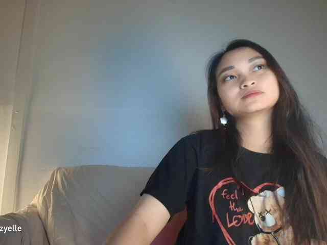 RozyElle webcam