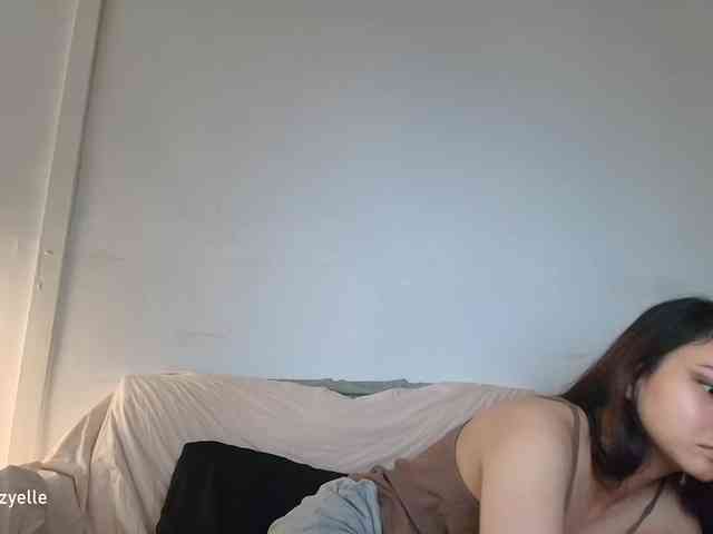 RozyElle webcam