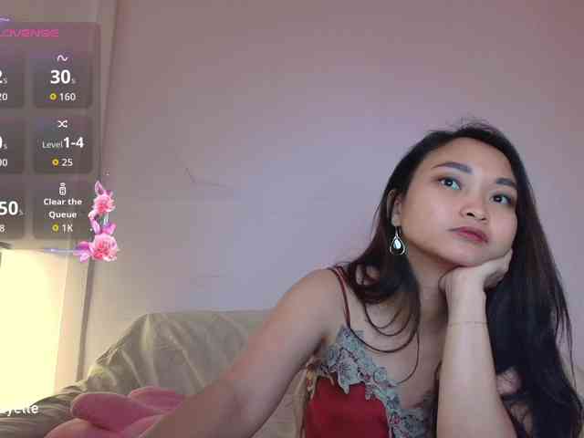 RozyElle webcam