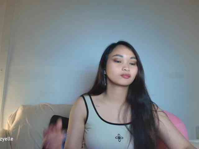 RozyElle webcam