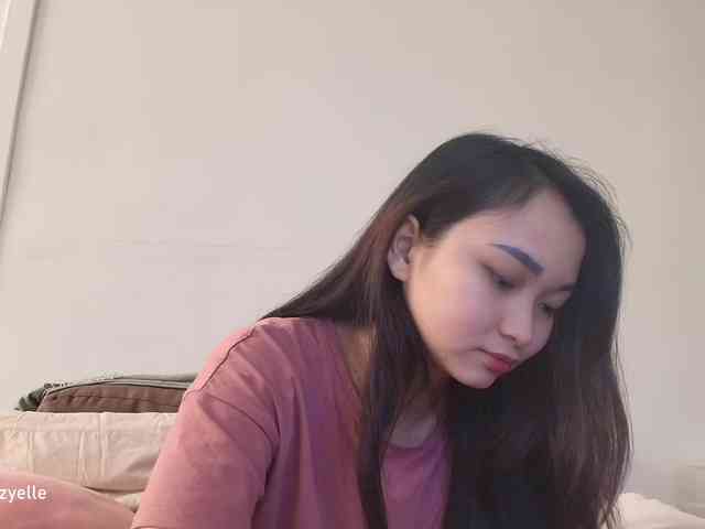 RozyElle webcam
