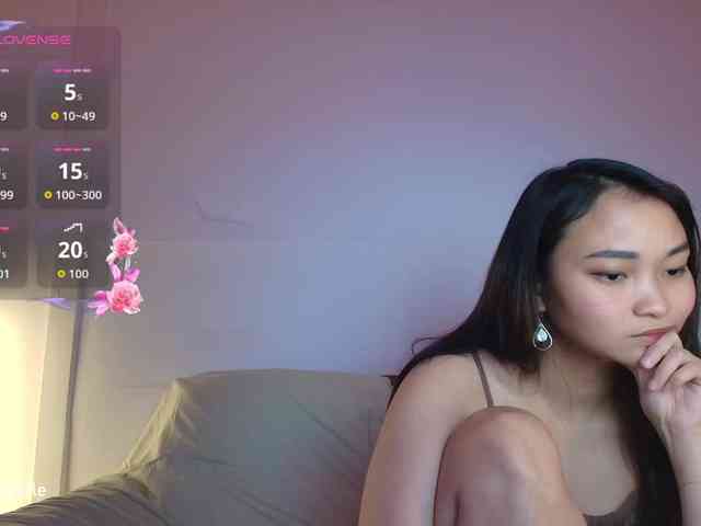 RozyElle webcam