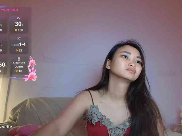 RozyElle webcam