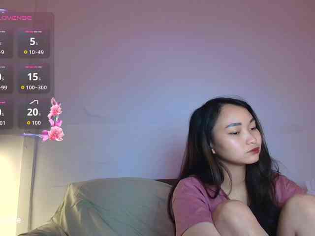 RozyElle webcam