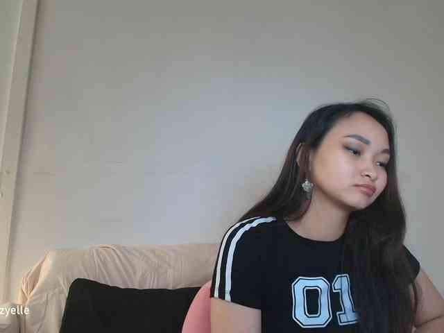 RozyElle webcam