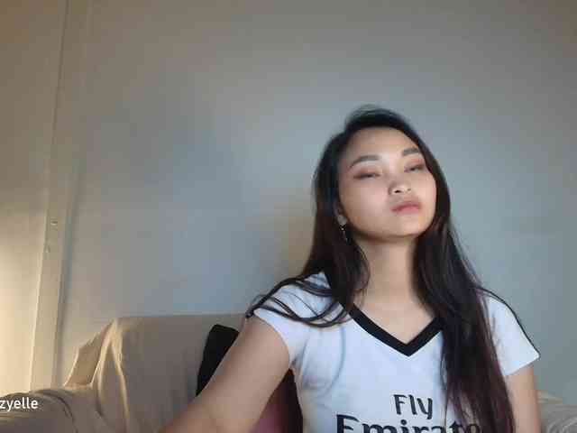 RozyElle webcam