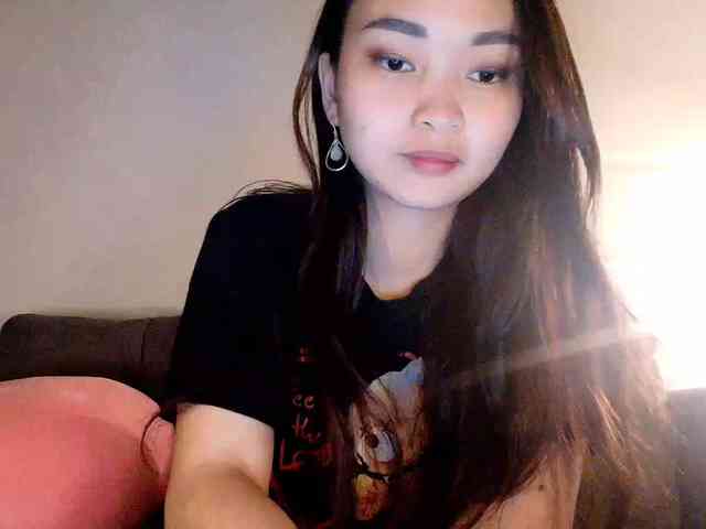 RozyElle webcam