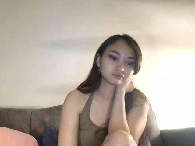 RozyElle webcam