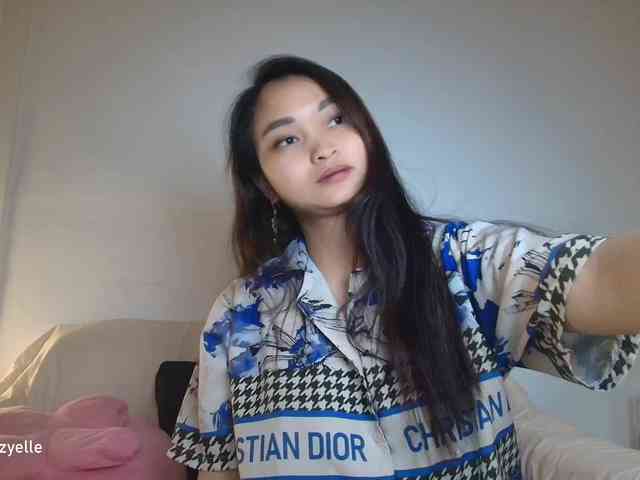 RozyElle webcam