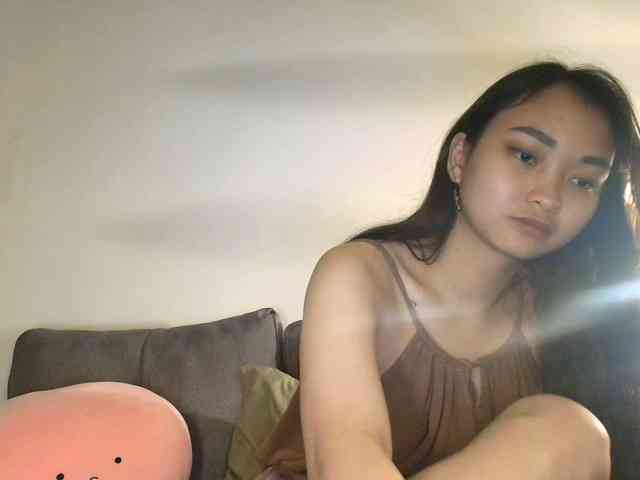 RozyElle webcam