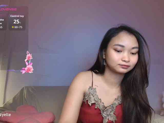 RozyElle webcam