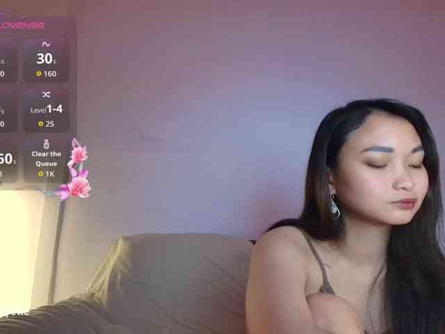 RozyElle webcam