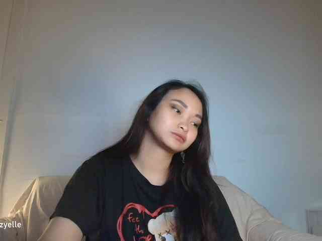 RozyElle webcam