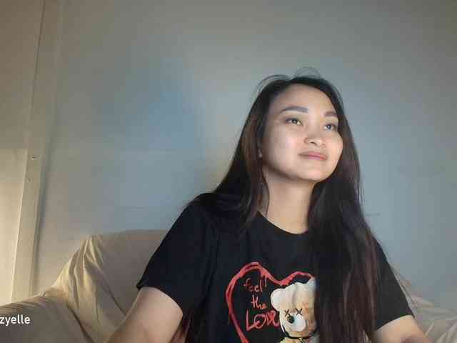 RozyElle webcam