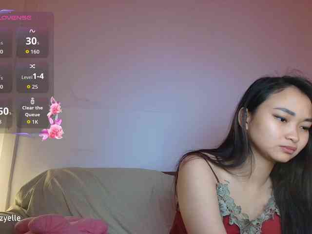 RozyElle webcam