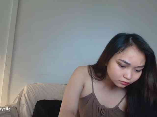 RozyElle webcam