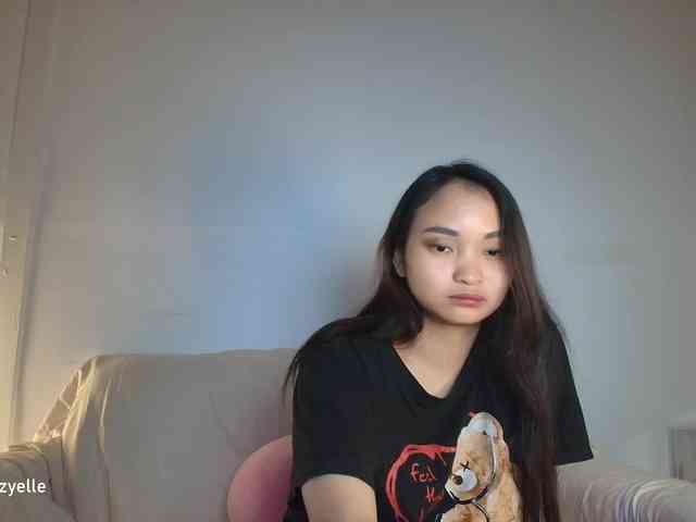 RozyElle webcam