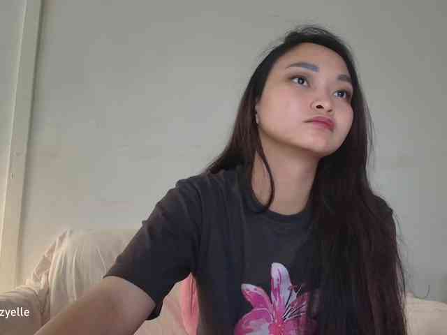 RozyElle webcam