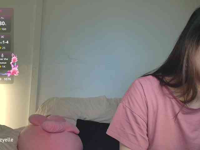 RozyElle webcam