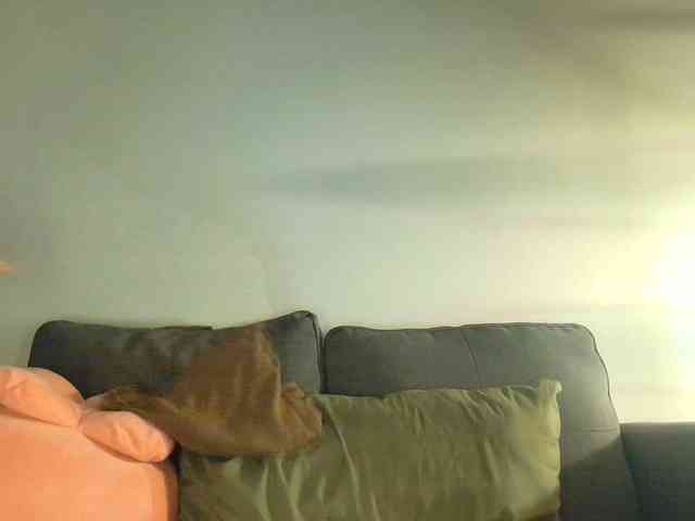 RozyElle webcam