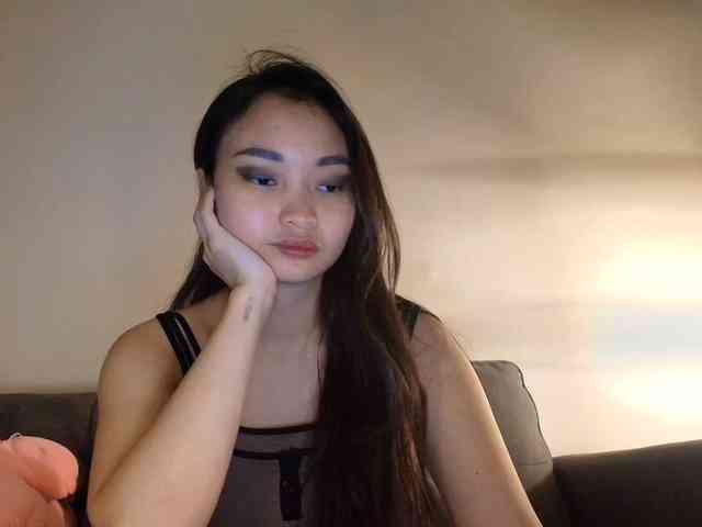 RozyElle webcam
