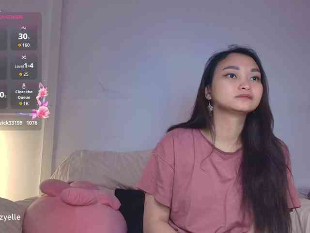 RozyElle webcam