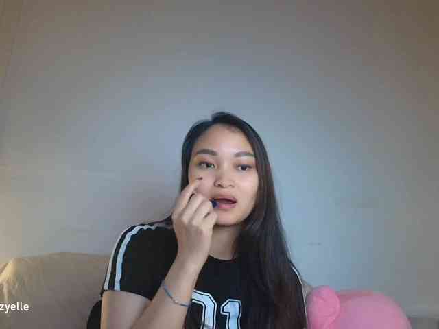 RozyElle webcam
