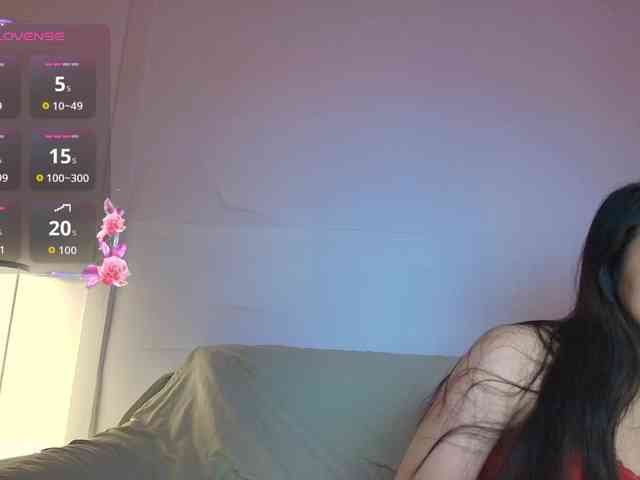 RozyElle webcam