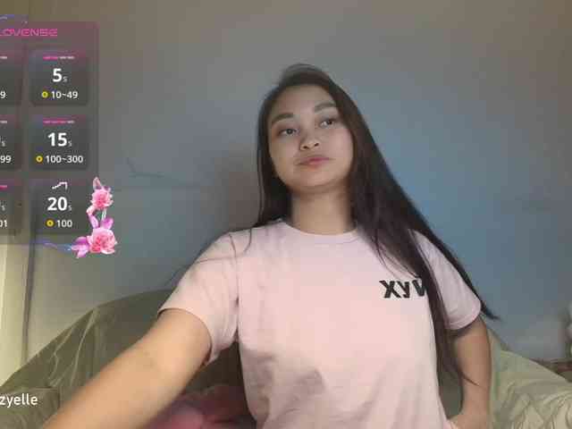 RozyElle webcam