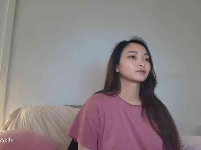 RozyElle webcam