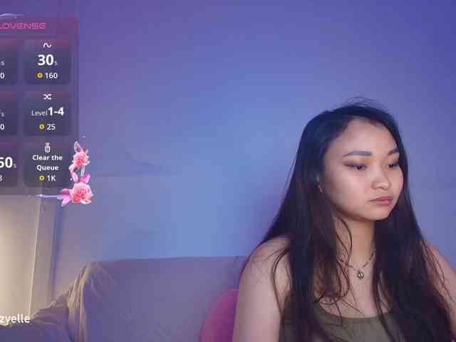 RozyElle webcam