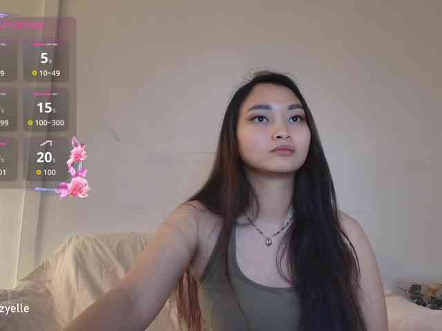 RozyElle webcam