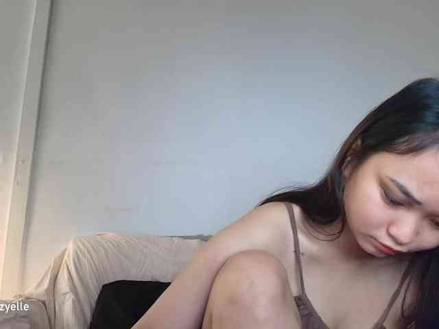 RozyElle webcam