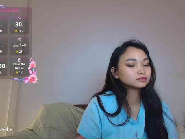 RozyElle webcam