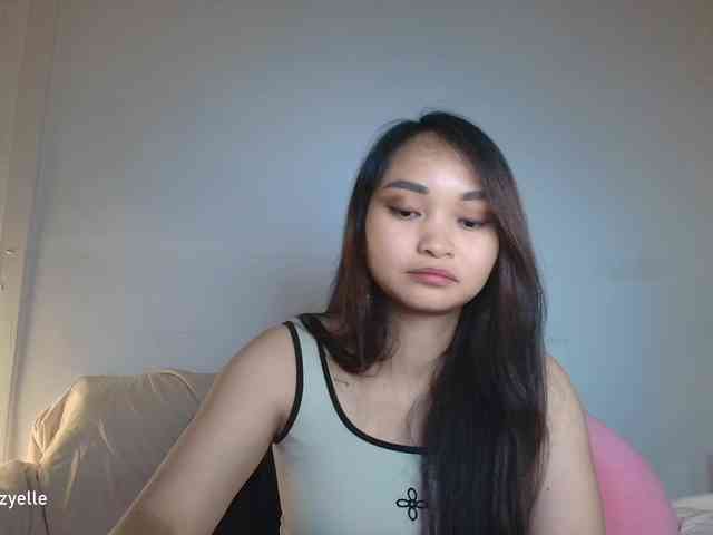 RozyElle webcam