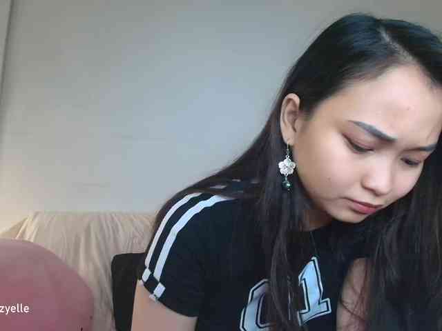 RozyElle webcam
