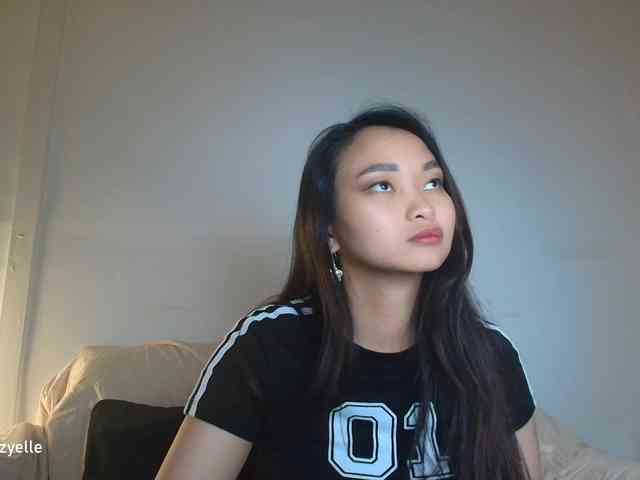 RozyElle webcam
