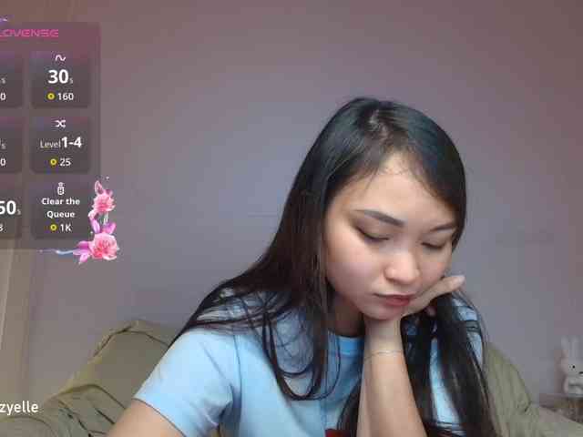 RozyElle webcam